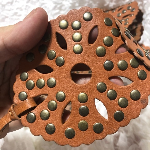 Medieval like renaissance looking belt with metal beads- 30” without ties - Picture 3 of 7